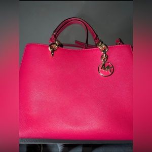 Michael Kors Crossbody Tote - Barbie Pink